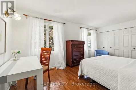 105 Country Club Drive Ottawa ON K1V 0B4