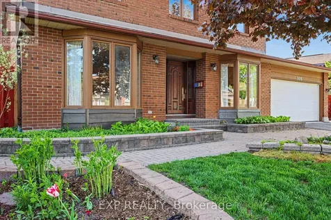 105 Country Club Drive Ottawa ON K1V 0B4