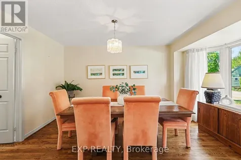 105 Country Club Drive Ottawa ON K1V 0B4