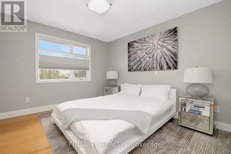 376 C Wilmont Avenue Ottawa ON K2A 0B1