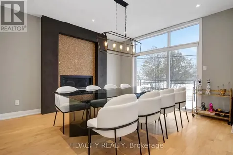 376 C Wilmont Avenue Ottawa ON K2A 0B1