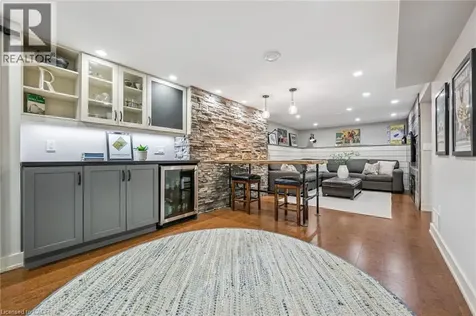 291 Strathcona Drive Burlington ON L7L 2C9