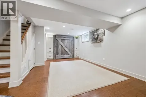 291 Strathcona Drive Burlington ON L7L 2C9
