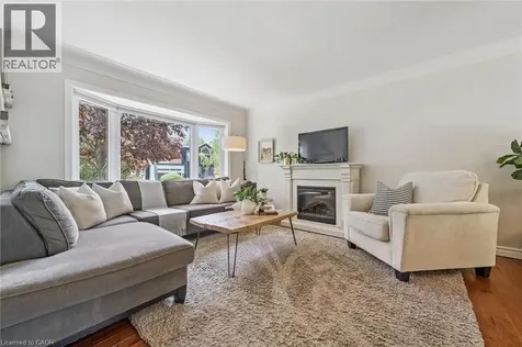 291 Strathcona Drive Burlington ON L7L 2C9