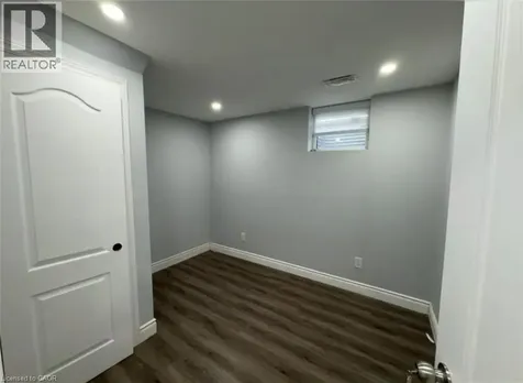 28 Timberlane Crescent Kitchener ON N2N 1S9