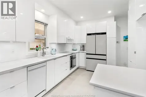 4182 Riverside Drive East Windsor ON N8Y 1B5