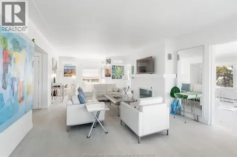 4182 Riverside Drive East Windsor ON N8Y 1B5