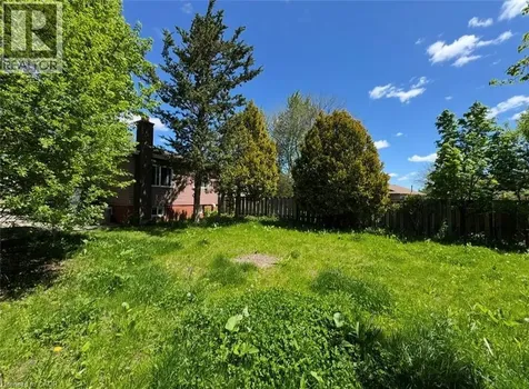28 Timberlane Crescent Kitchener ON N2N 1S9