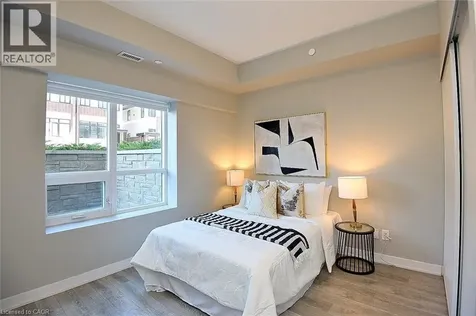 16 Markle Crescent Ancaster ON L9G 0H4