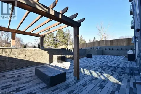 16 Markle Crescent Ancaster ON L9G 0H4
