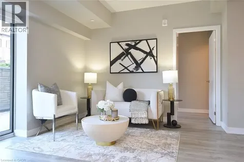 16 Markle Crescent Ancaster ON L9G 0H4
