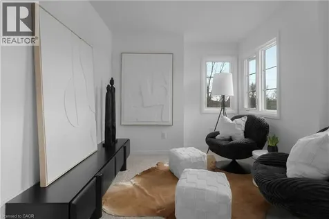 953 Clare Avenue Welland ON L3C 3C2