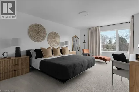 953 Clare Avenue Welland ON L3C 3C2