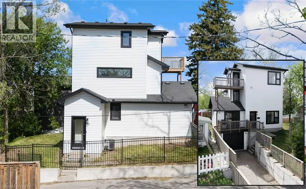 11 Eagle Hill Cambridge ON N3C 2C8