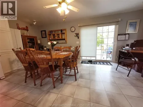 407 Albert Street Wallaceburg ON N8A 1Y3