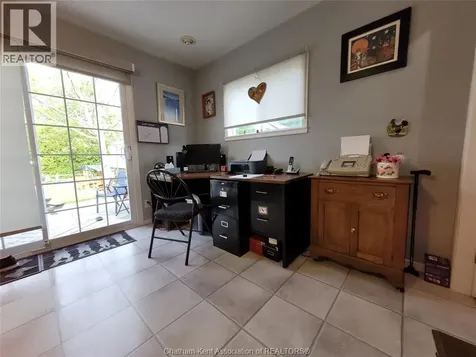 407 Albert Street Wallaceburg ON N8A 1Y3