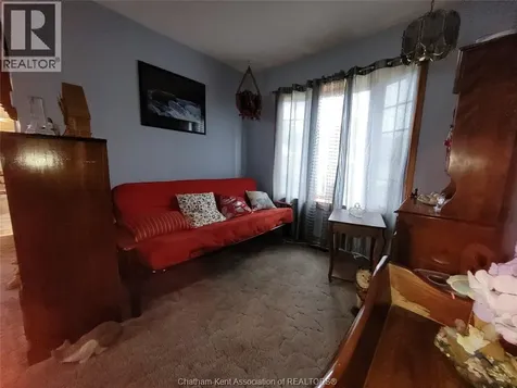 407 Albert Street Wallaceburg ON N8A 1Y3