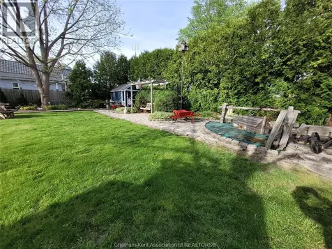 407 Albert Street Wallaceburg ON N8A 1Y3