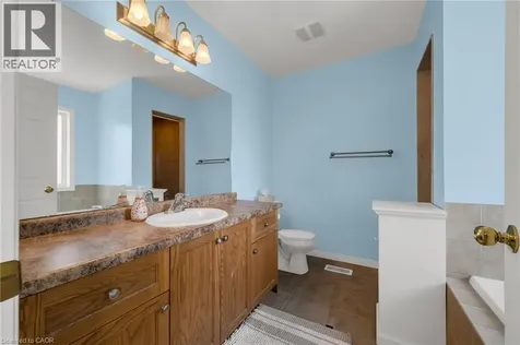 76 Cedarville Drive Stoney Creek ON L8J 0A4