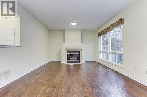 4 Lancelot Lane Markham (berczy) ON L6C 2G4