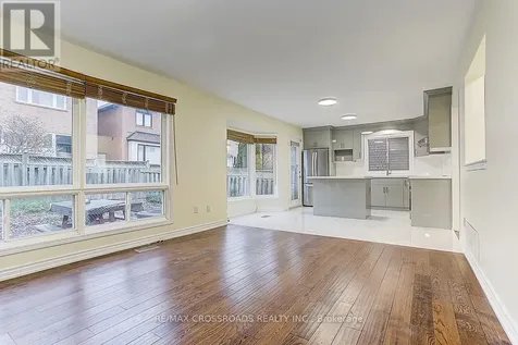 4 Lancelot Lane Markham (berczy) ON L6C 2G4