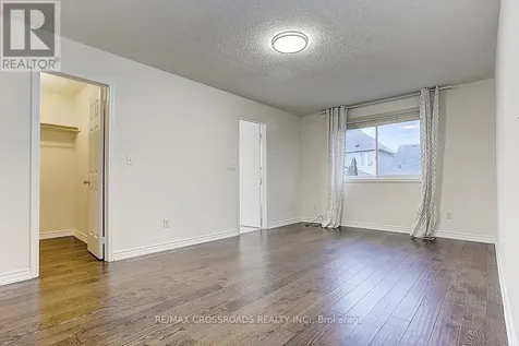 4 Lancelot Lane Markham (berczy) ON L6C 2G4