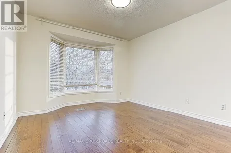 4 Lancelot Lane Markham (berczy) ON L6C 2G4