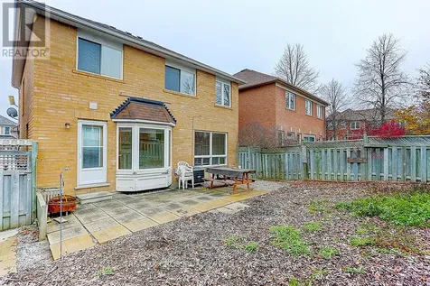 4 Lancelot Lane Markham (berczy) ON L6C 2G4