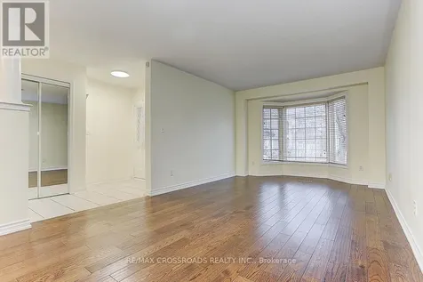 4 Lancelot Lane Markham (berczy) ON L6C 2G4