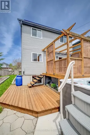 124 Prosperity Drive Kitchener ON N2E 4E8
