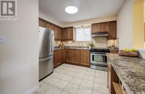 124 Prosperity Drive Kitchener ON N2E 4E8