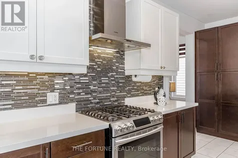 181 Johnson Drive Shelburne ON L9V 3V7