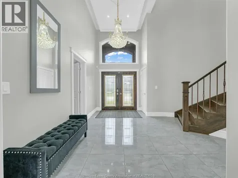 31 Heathview Trail Leamington ON N8H 0C5