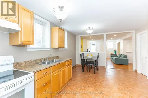 28 Donherb Crescent Caledon ON L7C 1E4