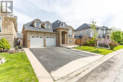 28 Donherb Crescent Caledon ON L7C 1E4