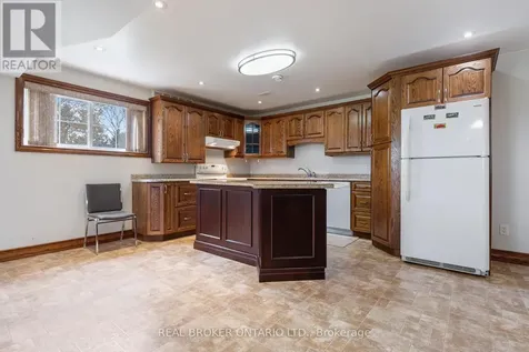 8984 Plank Road Bayham ON N0J 1Y0