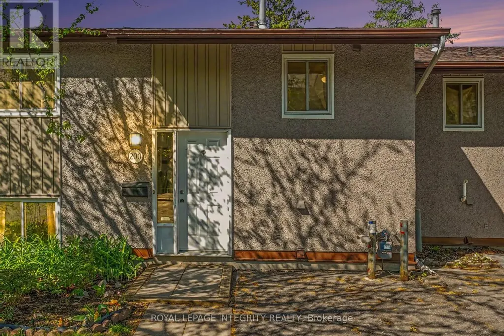 200 Woodfield Drive Ottawa ON K2G 3W8