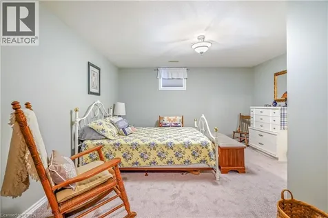 24 Griffiths Drive Paris ON N3L 4C5
