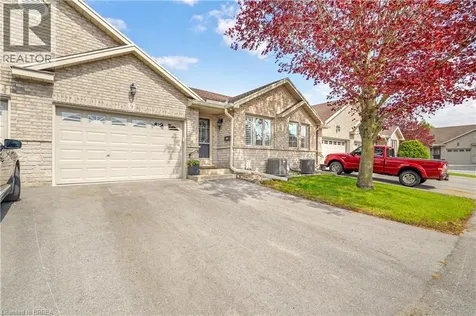 24 Griffiths Drive Paris ON N3L 4C5