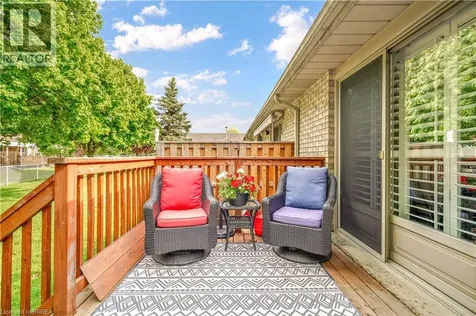 24 Griffiths Drive Paris ON N3L 4C5