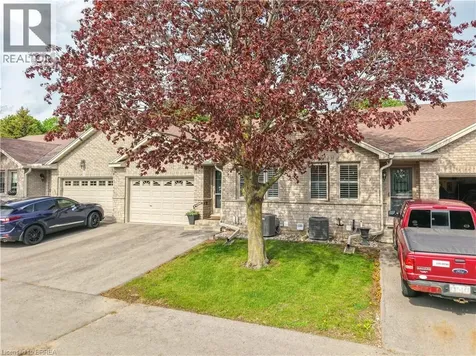 24 Griffiths Drive Paris ON N3L 4C5