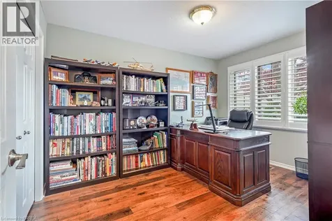24 Griffiths Drive Paris ON N3L 4C5