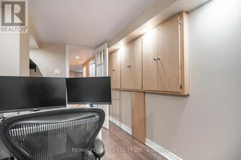 15 Mcnamara Street Petawawa ON K8H 0C4