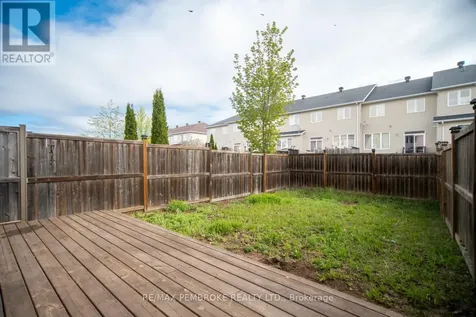 15 Mcnamara Street Petawawa ON K8H 0C4