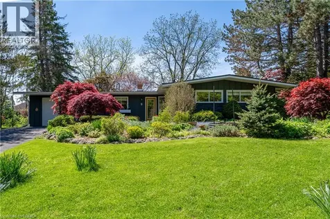 9 Summerhayes Crescent Brantford ON N3R 5H9