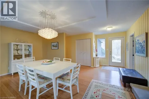9 Summerhayes Crescent Brantford ON N3R 5H9