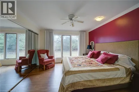 9 Summerhayes Crescent Brantford ON N3R 5H9
