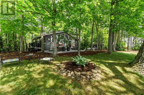 7004 Island 70 Trent Lakes ON K0L 1T0