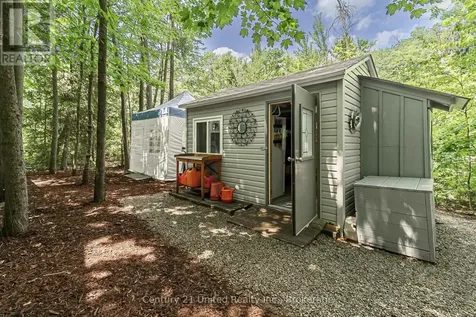 7004 Island 70 Trent Lakes ON K0L 1T0