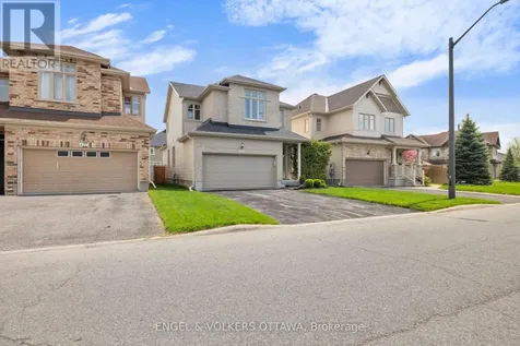 425 Cooks Mill Crescent Ottawa ON K1V 2M9